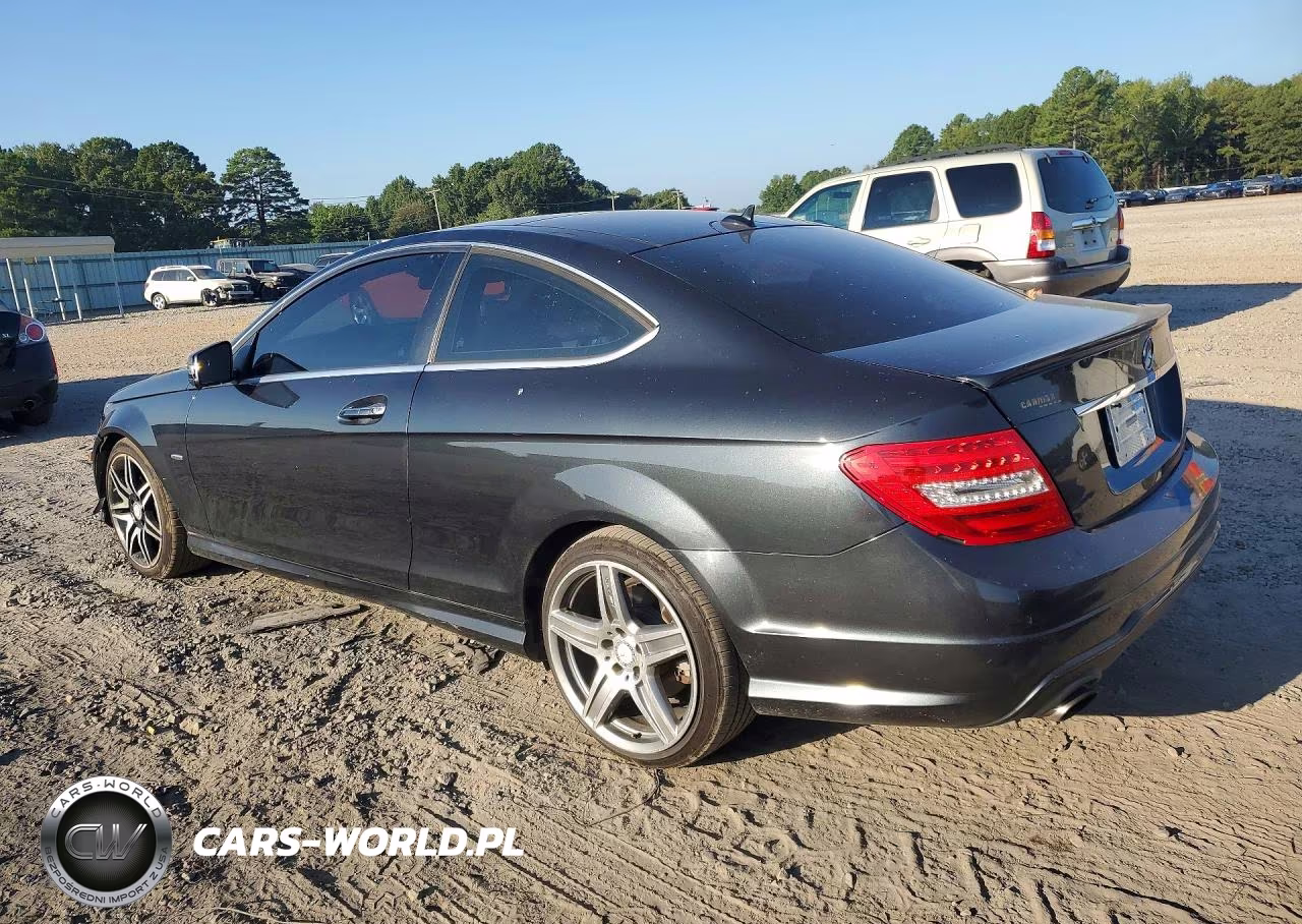 2013 Mercedes-Benz C 250 VIN:WDDGJ4HB7DF951037 - 2