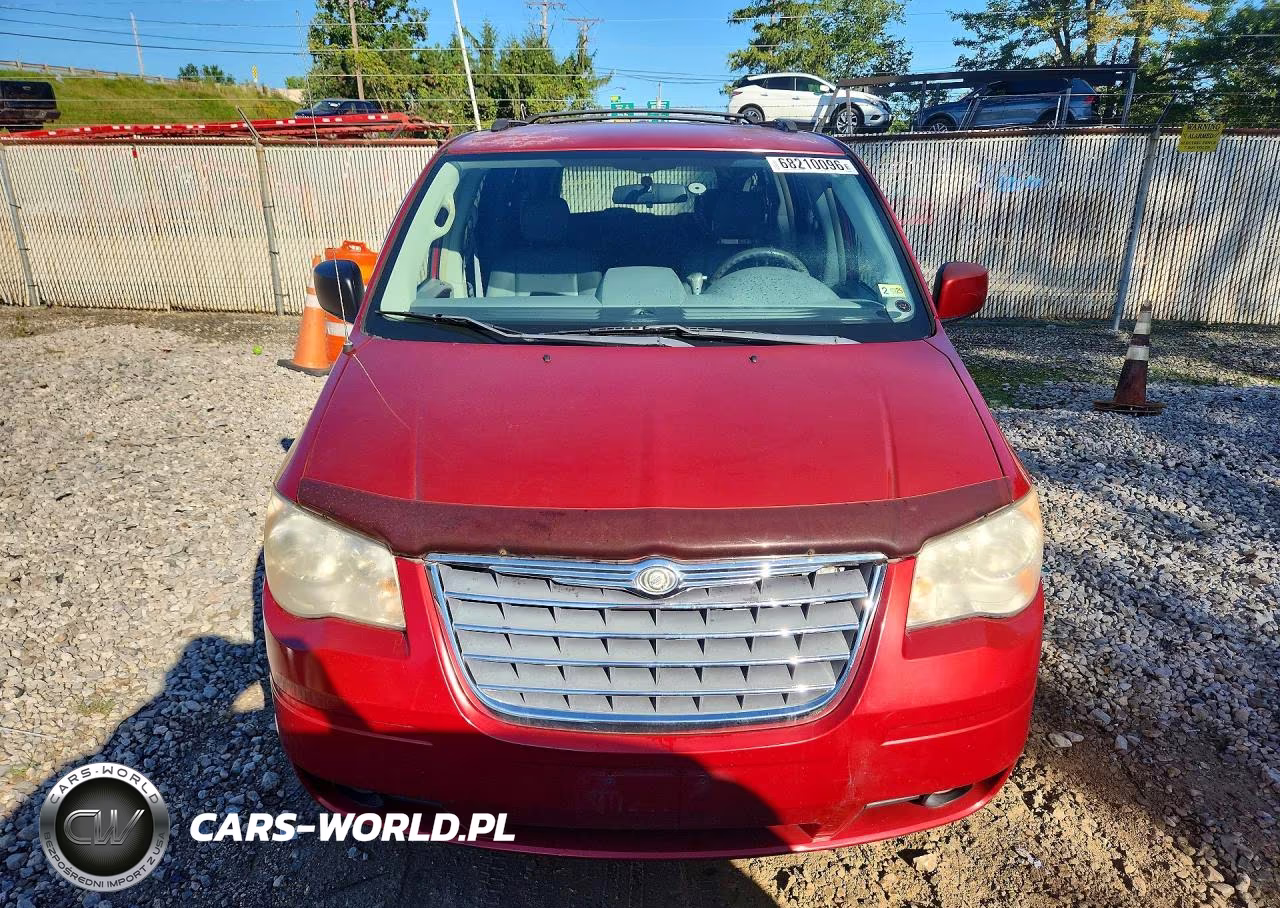 2010 Chrysler Town & Country Touring VIN:2A4RR5D16AR188960 - 5