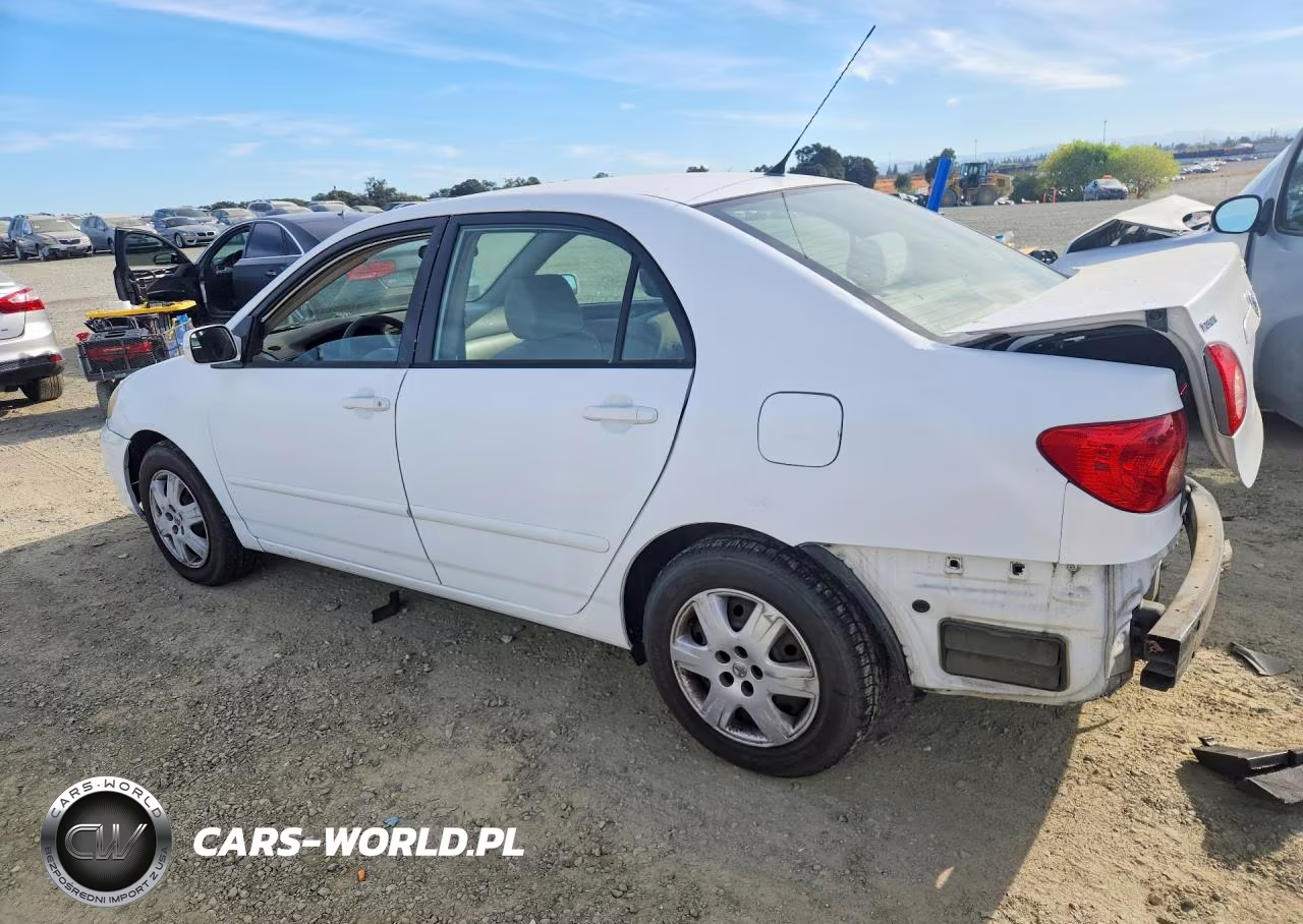 2005 Toyota Corolla Le VIN:1NXBR32E15Z463253 - 2