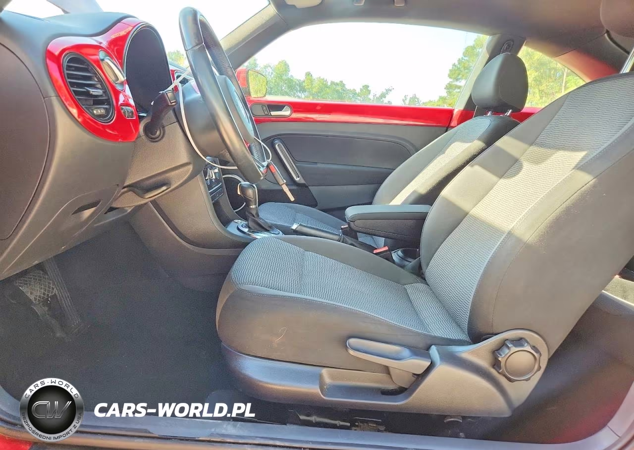 2014 Volkswagen Beetle VIN:3VWJX7AT5EM610446 - 7