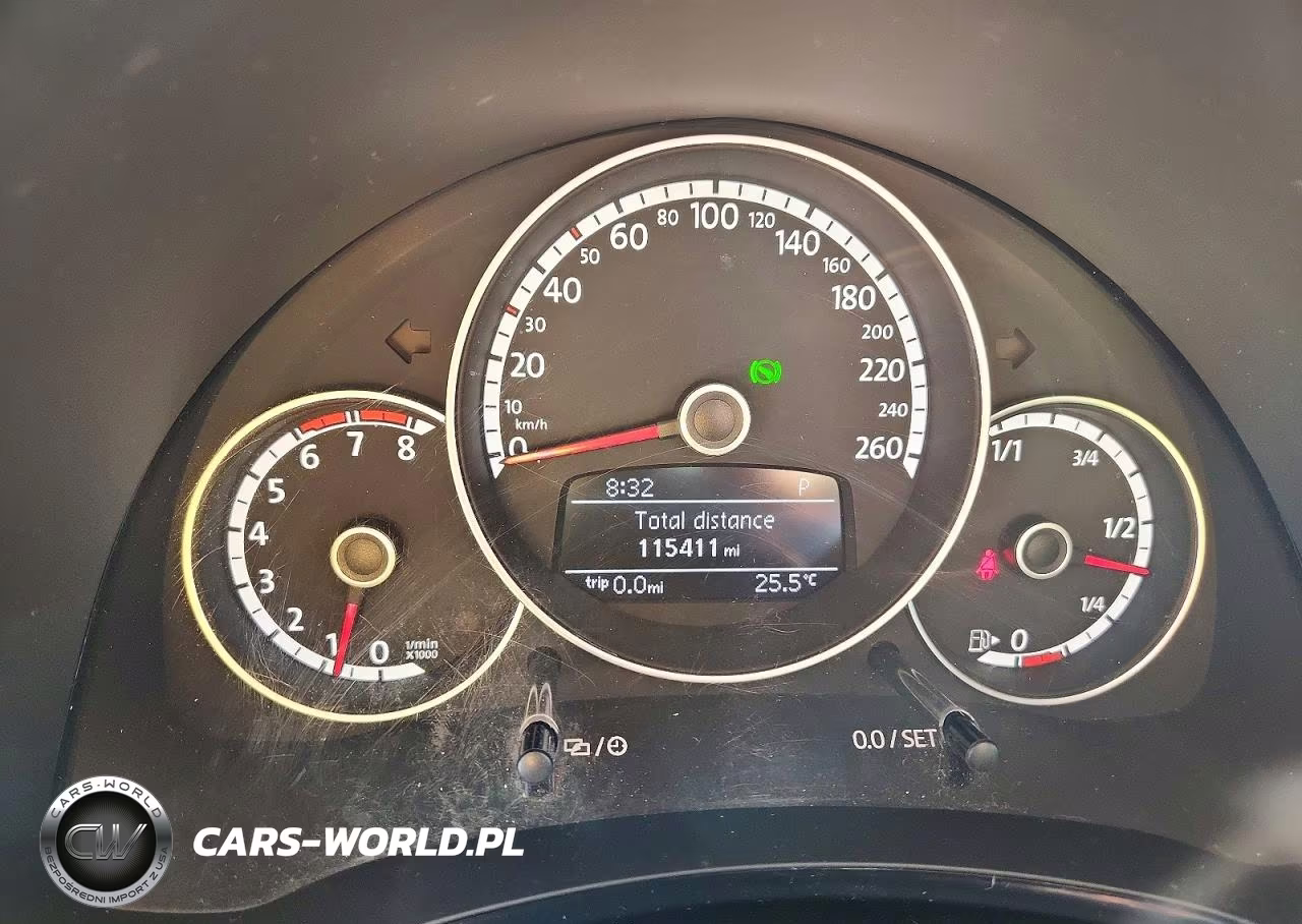 2014 Volkswagen Beetle VIN:3VWJX7AT5EM610446 - 9