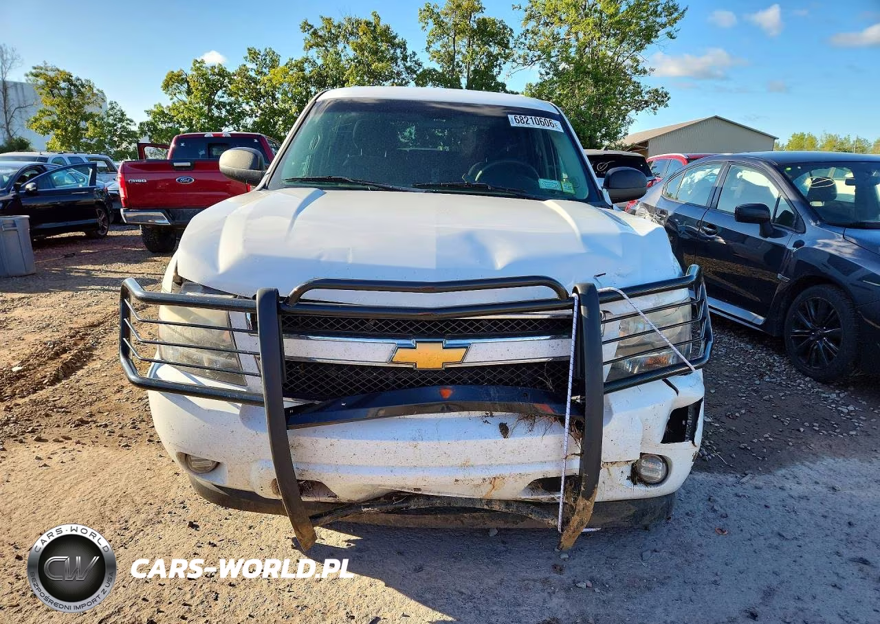 2014 Chevrolet Tahoe Special VIN:1GNSK2E08ER157504 - 5