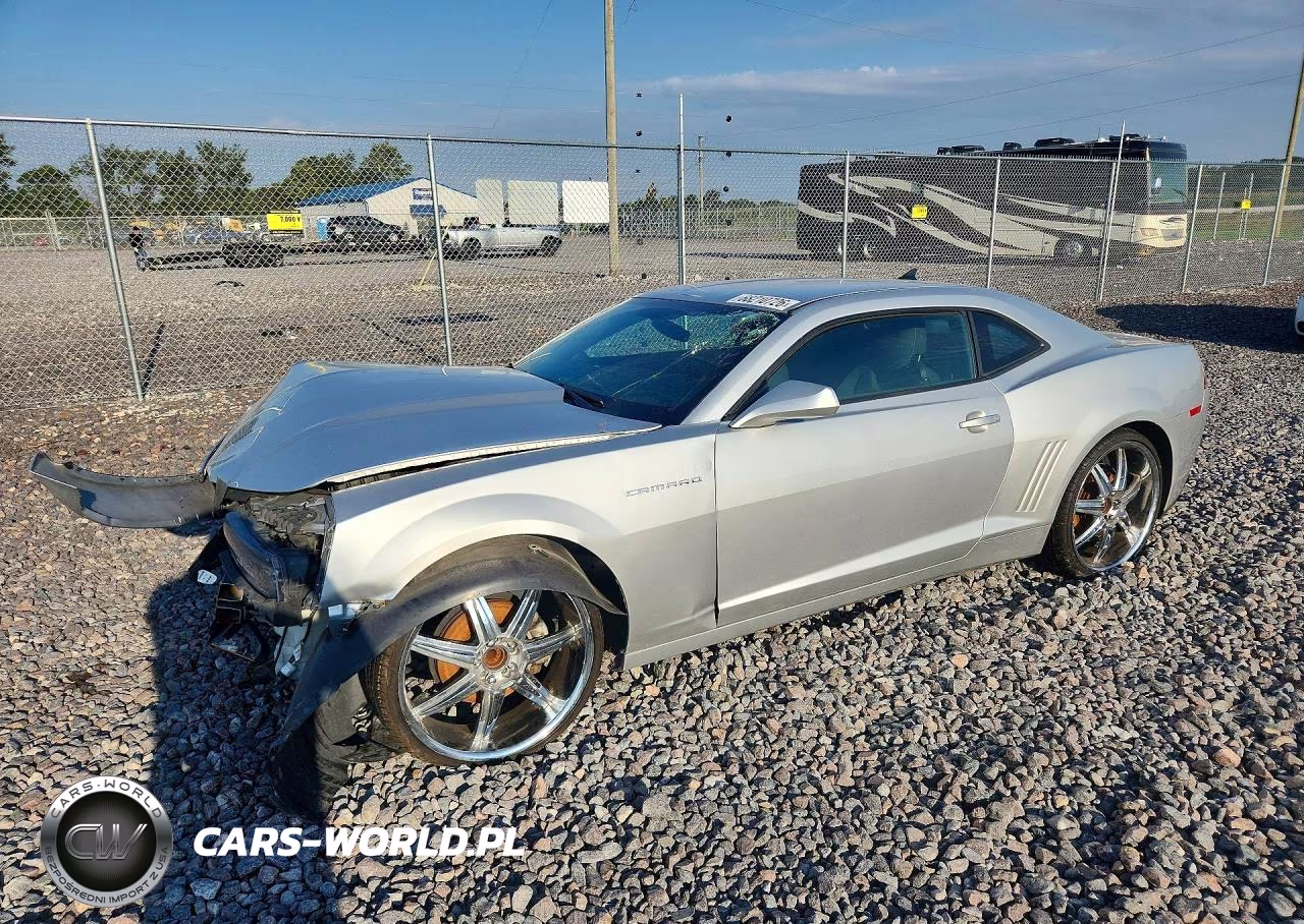 2014 Chevrolet Camaro Ls VIN:2G1FA1E32E9125832 - 1