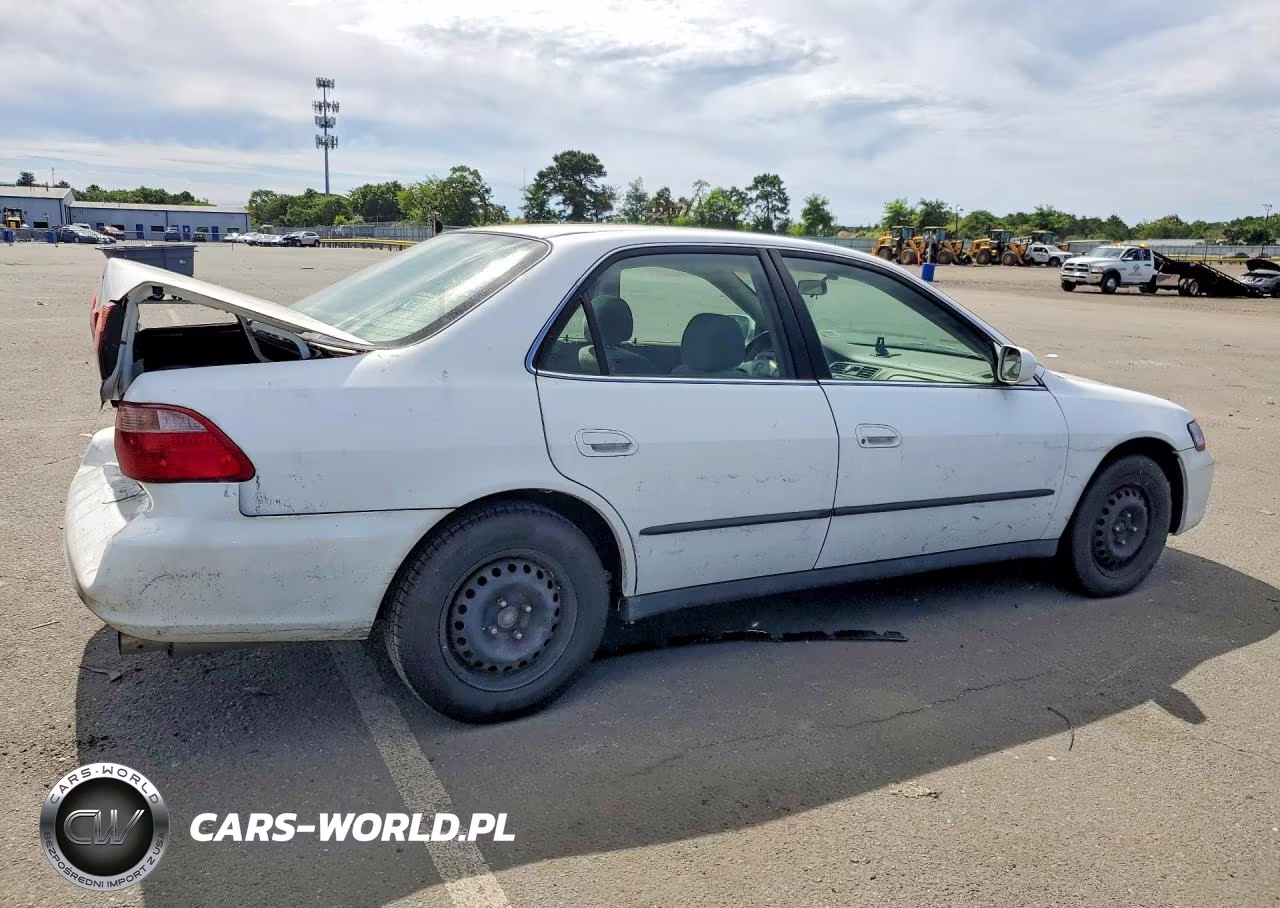 1998 Honda Accord Lx VIN:1HGCG5645WA254680 - 3