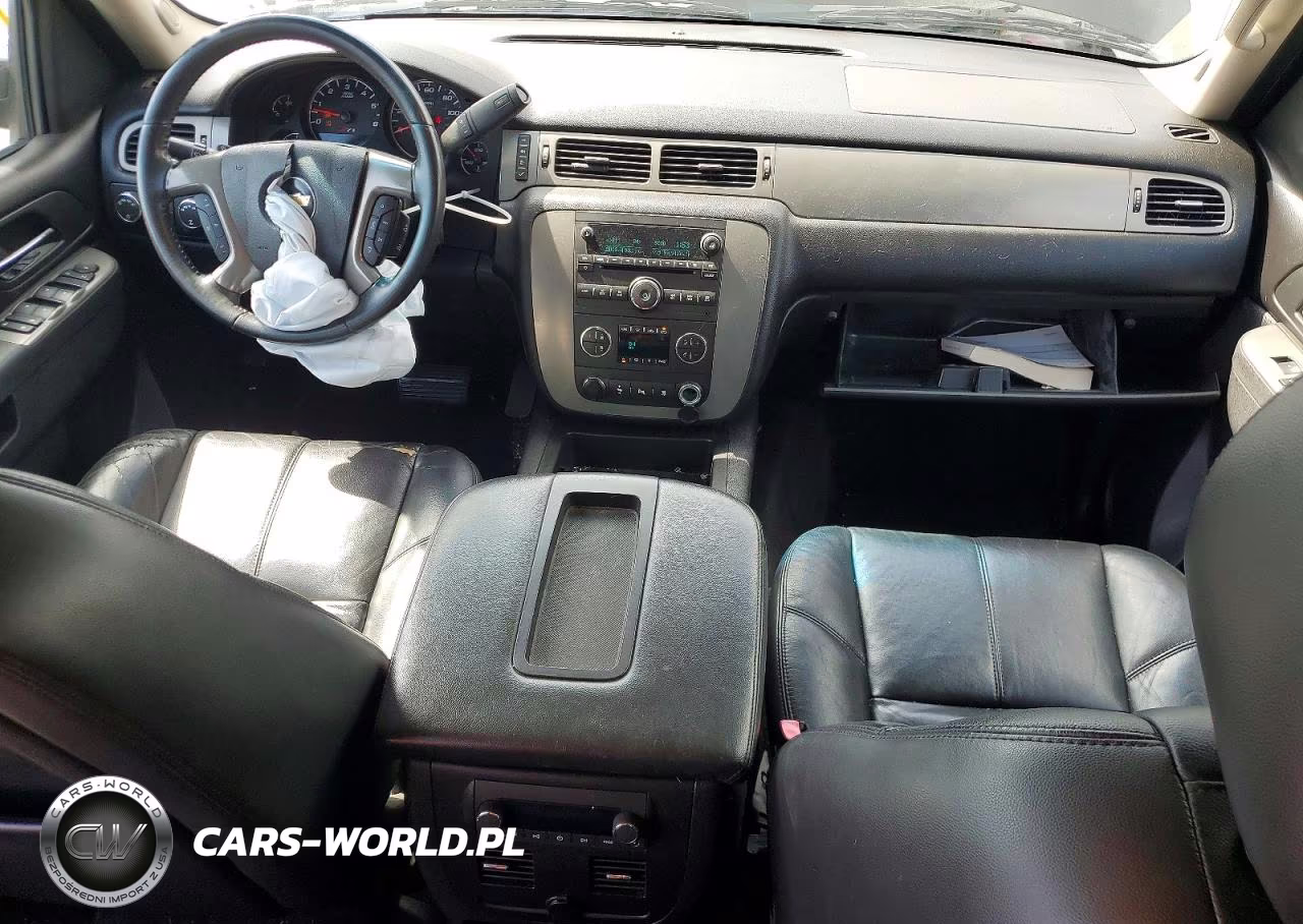 2011 Chevrolet Avalanche Lt VIN:3GNTKFE34BG168629 - 8