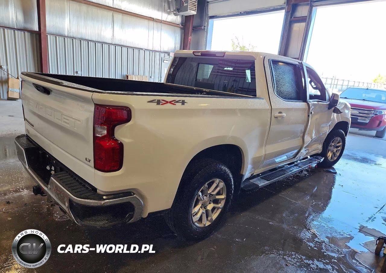 2026 Chevrolet Silverado K1500 Lt VIN:2GCUKDED6T1150234 - 3