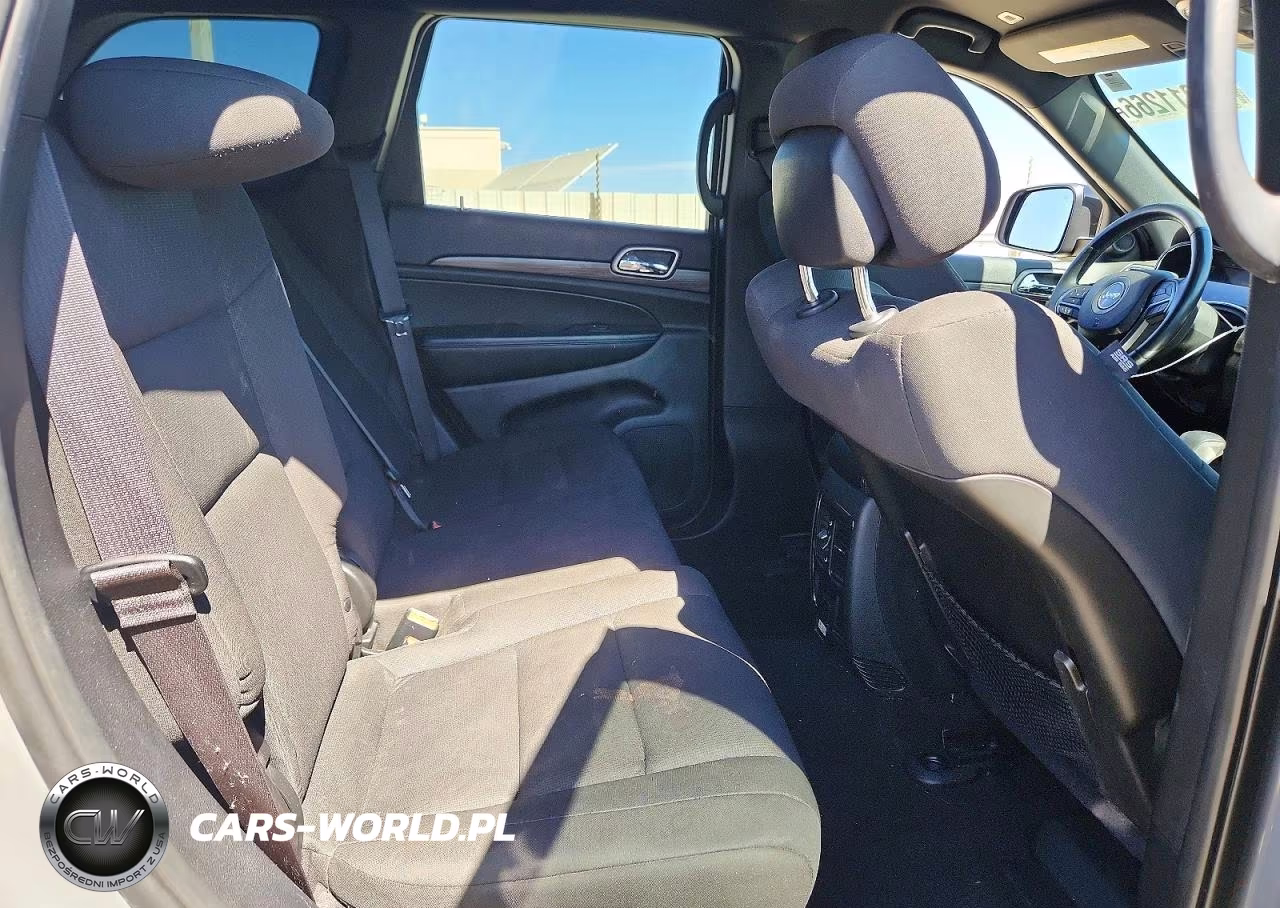 2019 Jeep Grand Cherokee Laredo VIN:1C4RJFAG0KC742595 - 11