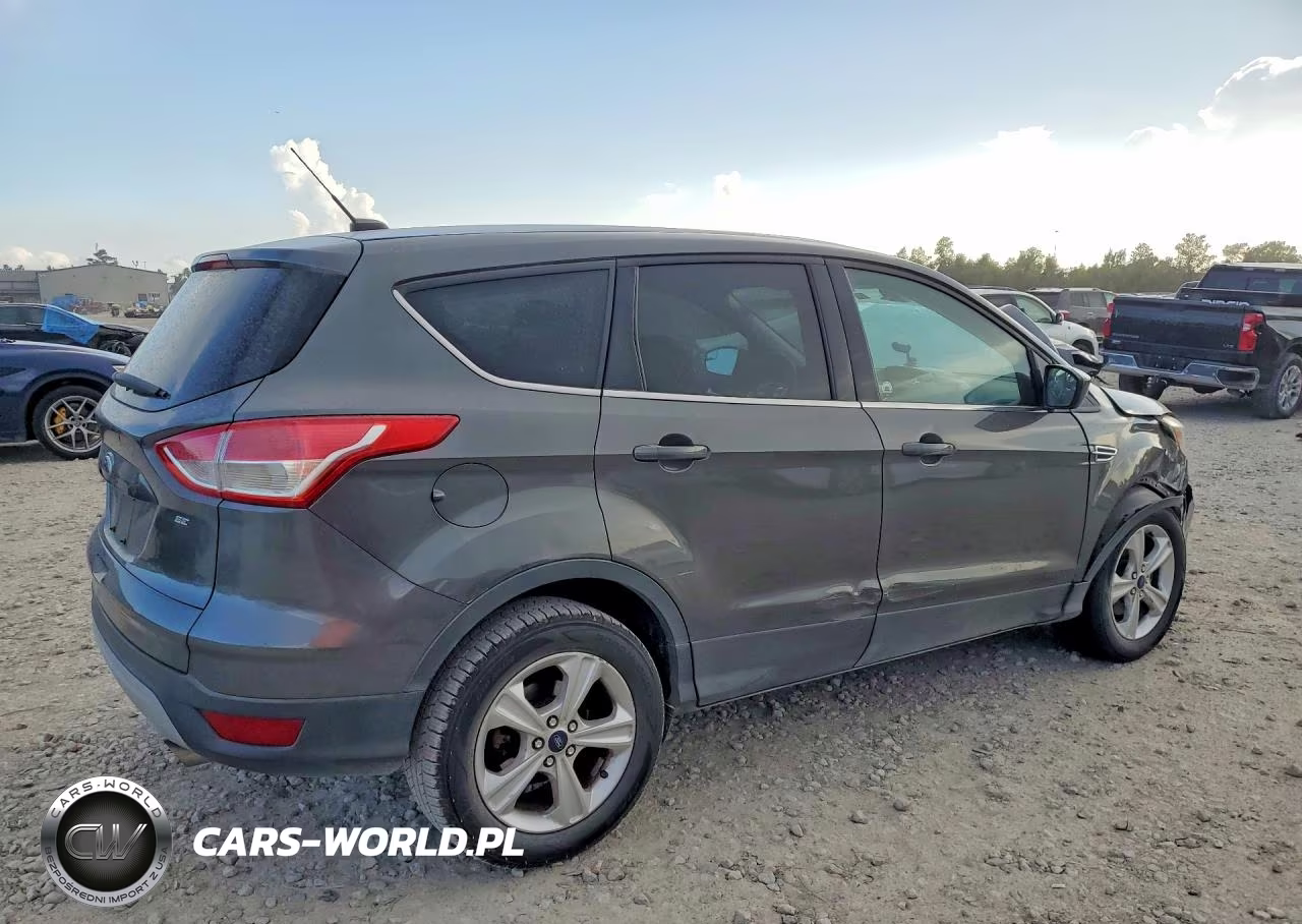 2016 Ford Escape Se VIN:1FMCU0G71GUA77057 - 3