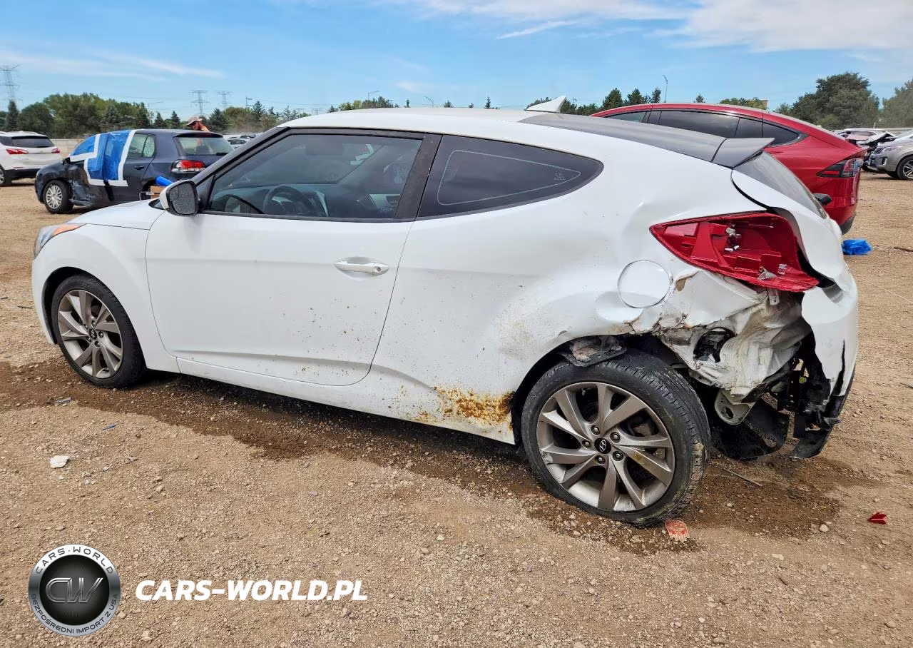 2017 Hyundai Veloster Base VIN:KMHTC6AD2HU309218 - 2