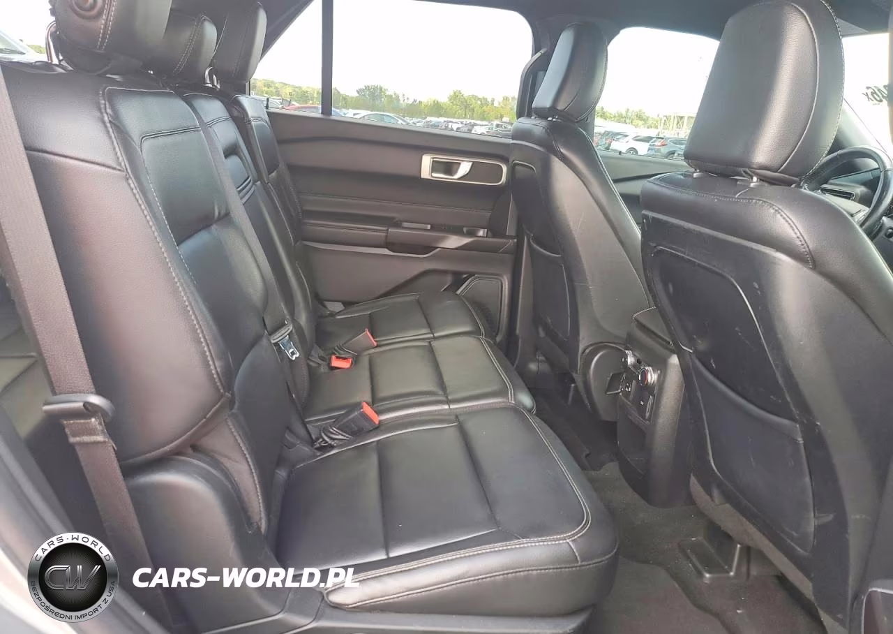 2020 Ford Explorer Xlt VIN:1FMSK8DH4LGA46780 - 11