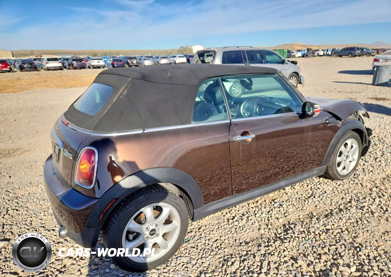 2010 Mini Cooper VIN:WMWMR3C54ATU98510 - 3