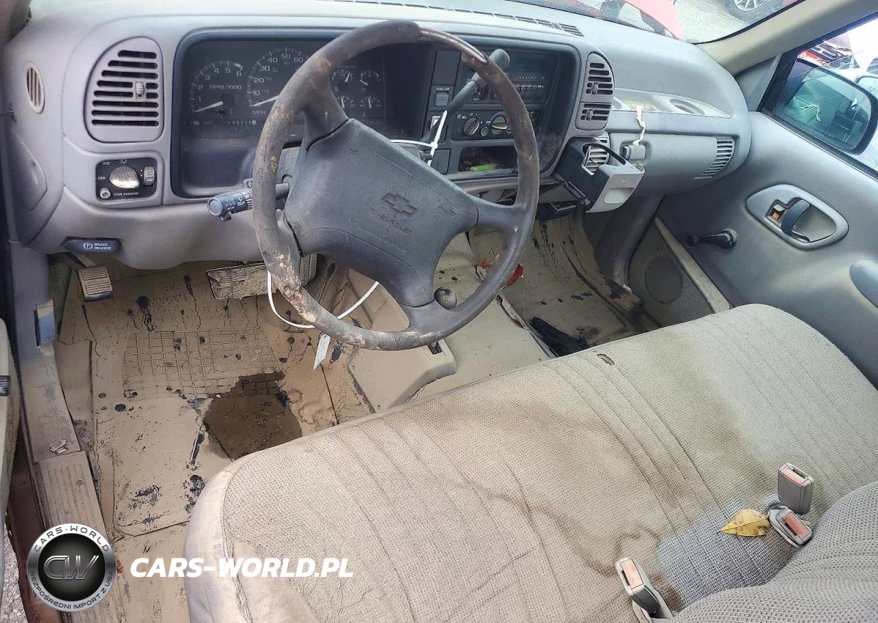 1996 Chevrolet Gmt-400 K1500 VIN:1GCEK14W3TZ197816 - 8