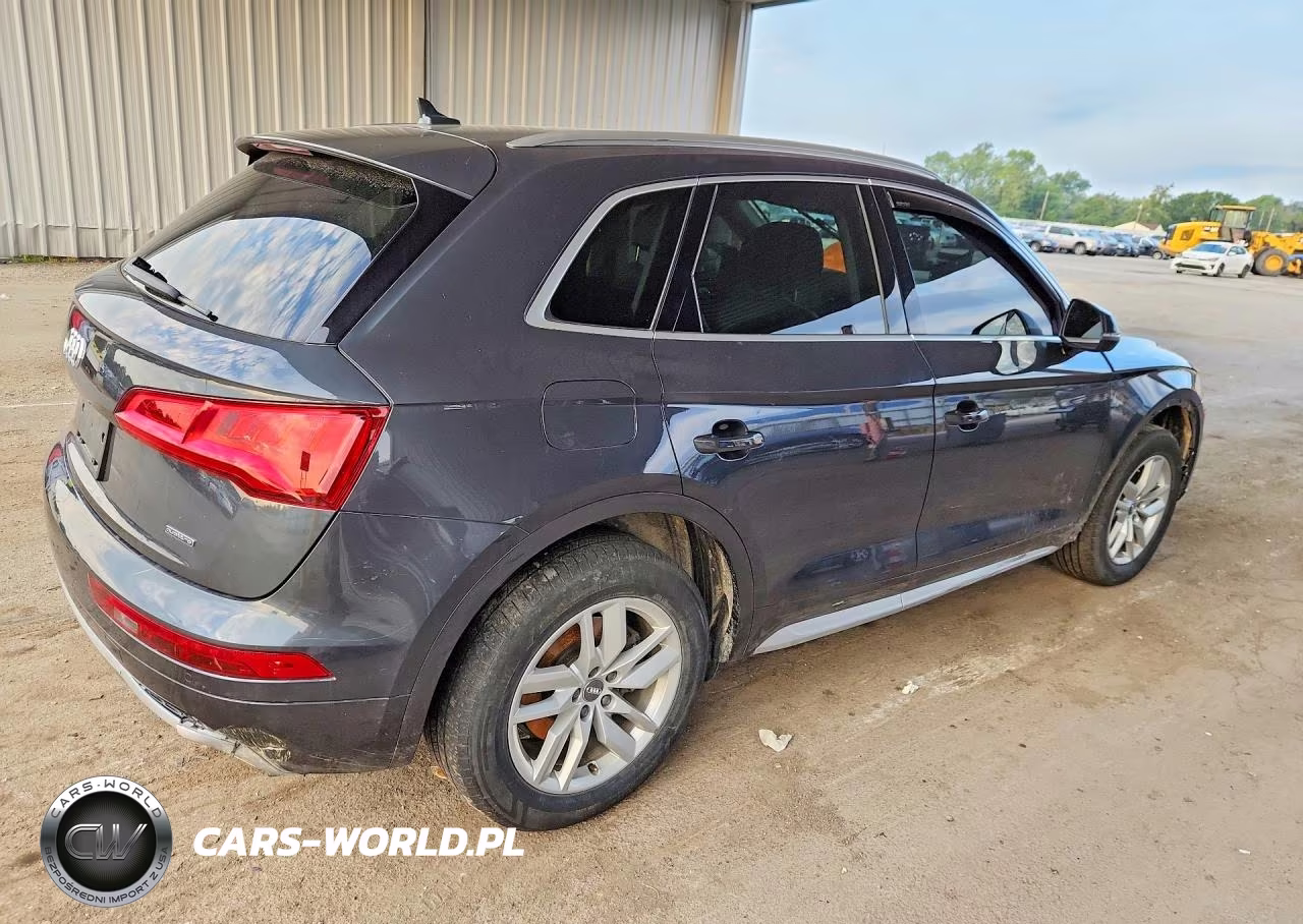 2020 Audi Q5 Premium VIN:WA1ANAFY1L2075401 - 3