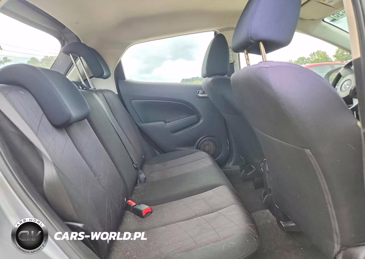2014 Mazda Mazda2 Sport VIN:JM1DE1KZ5E0182645 - 10