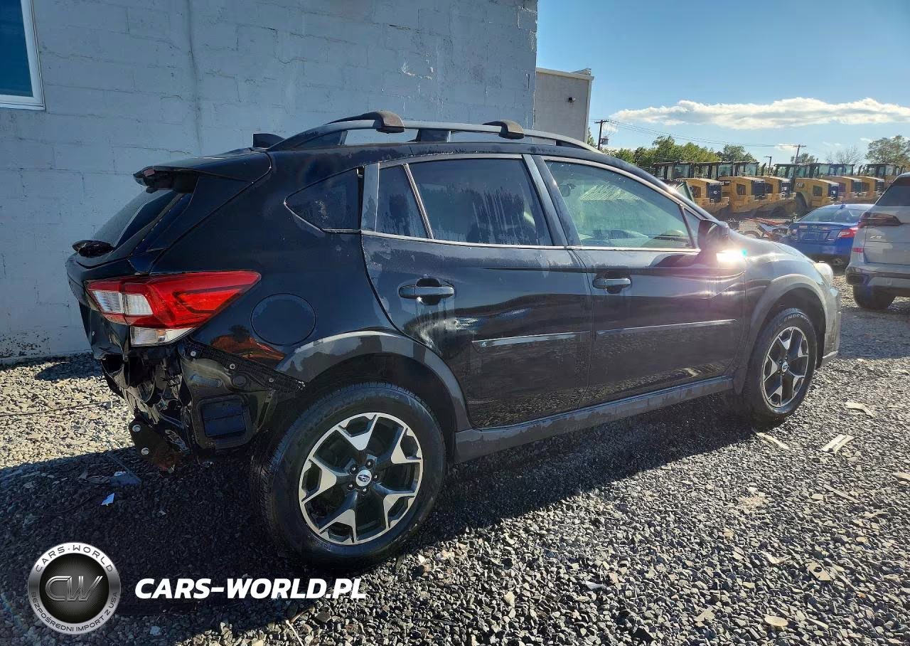 2018 Subaru Crosstrek Premium VIN:JF2GTABC2JH217475 - 3