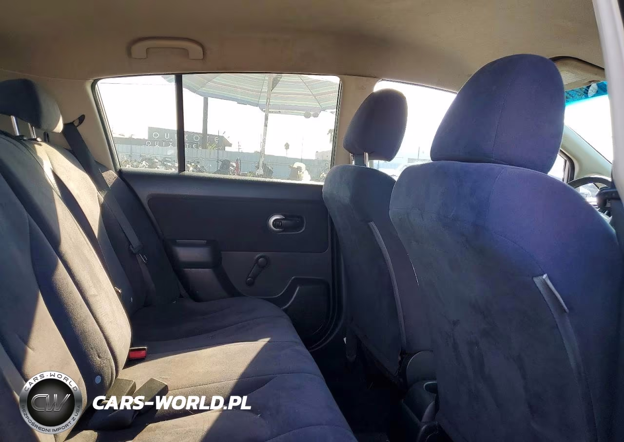 2008 Nissan Versa 1.8 S VIN:3N1BC13E78L390240 - 10