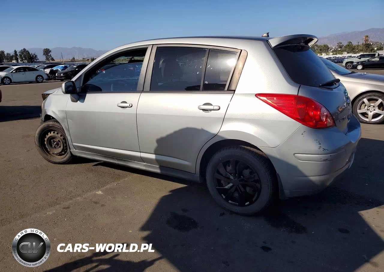 2008 Nissan Versa 1.8 S VIN:3N1BC13E78L390240 - 2