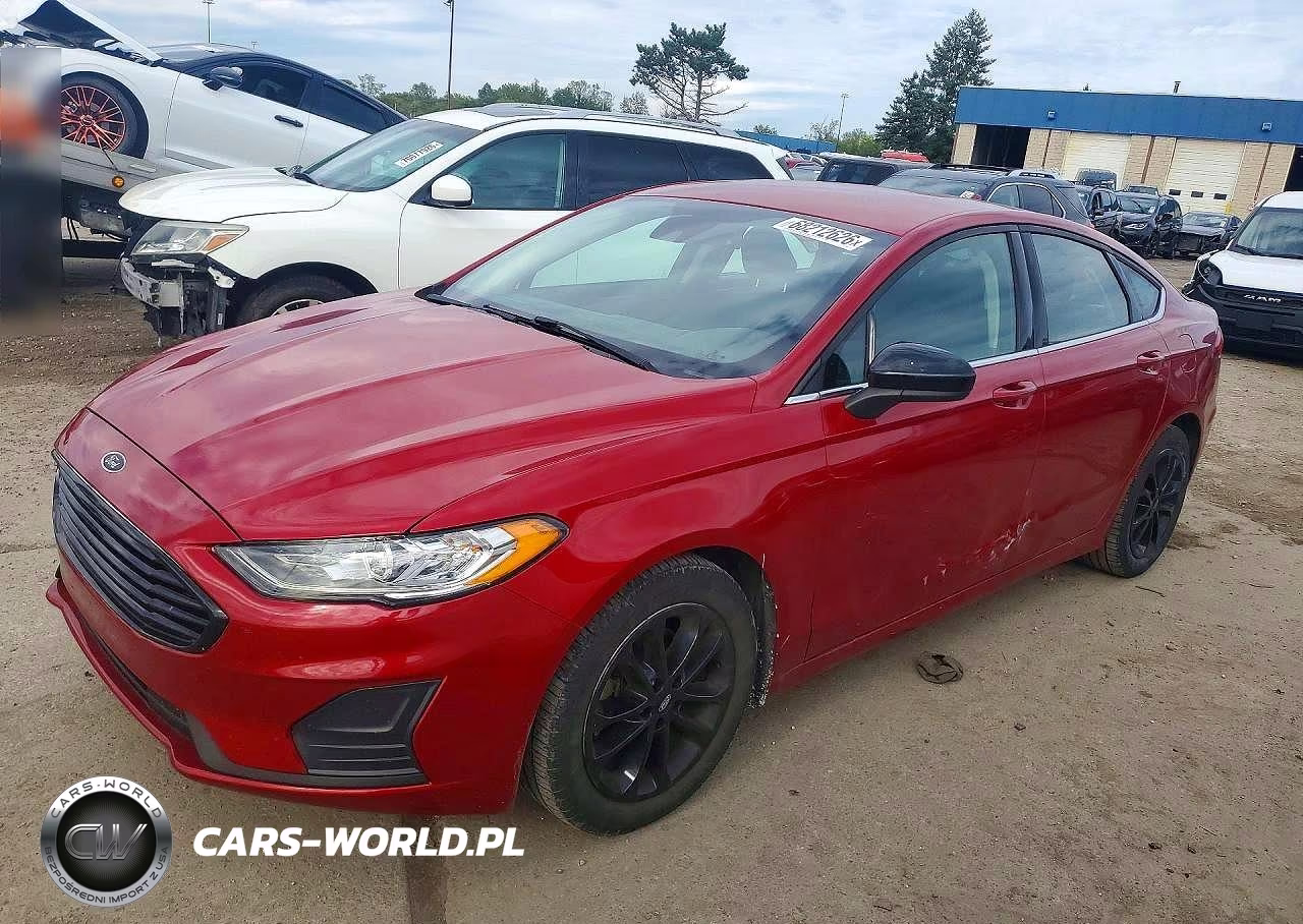 2020 Ford Fusion Se – zdjęcie 1 z 12