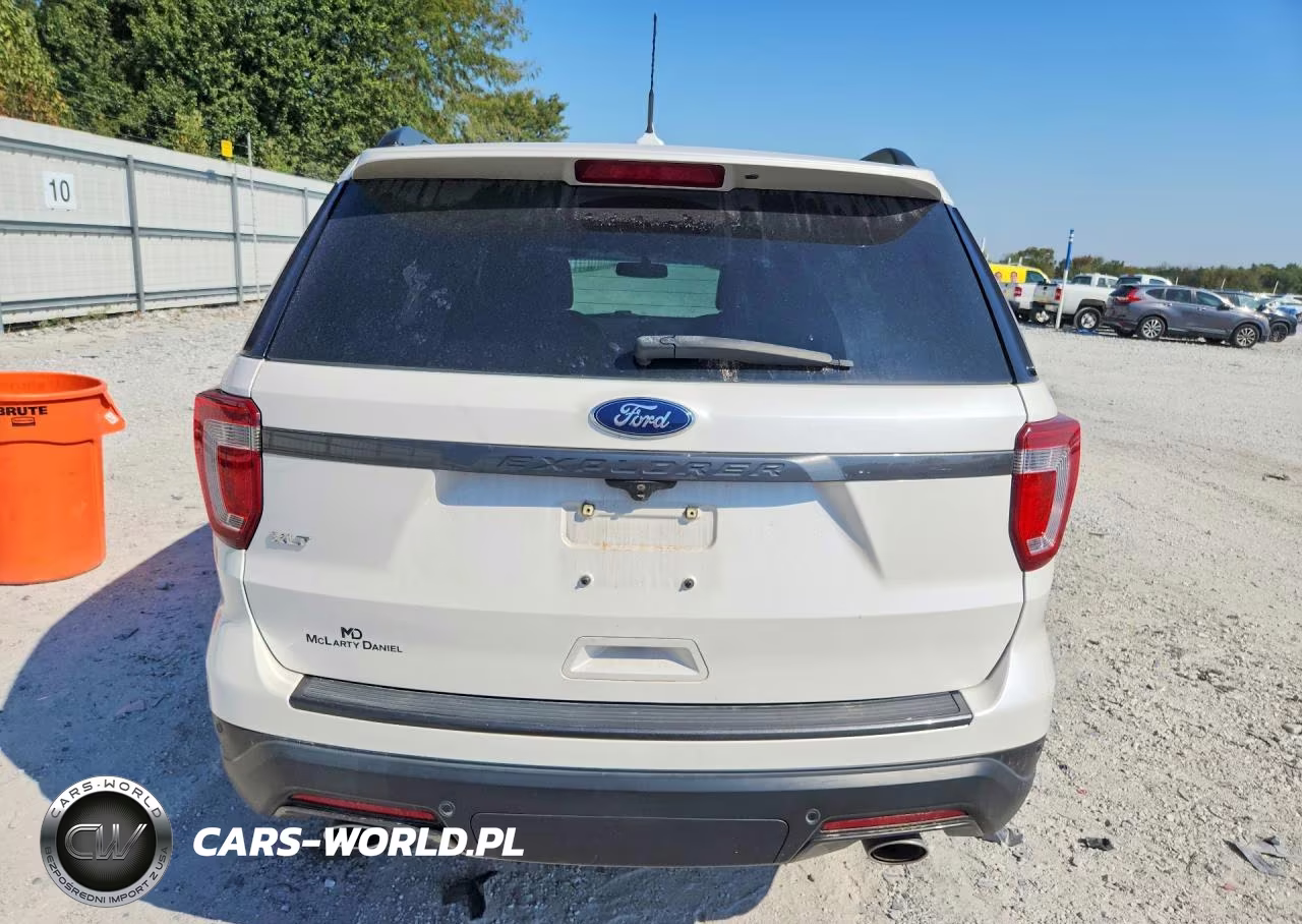 2018 Ford Explorer Xlt VIN:1FM5K7D80JGC51811 - 6
