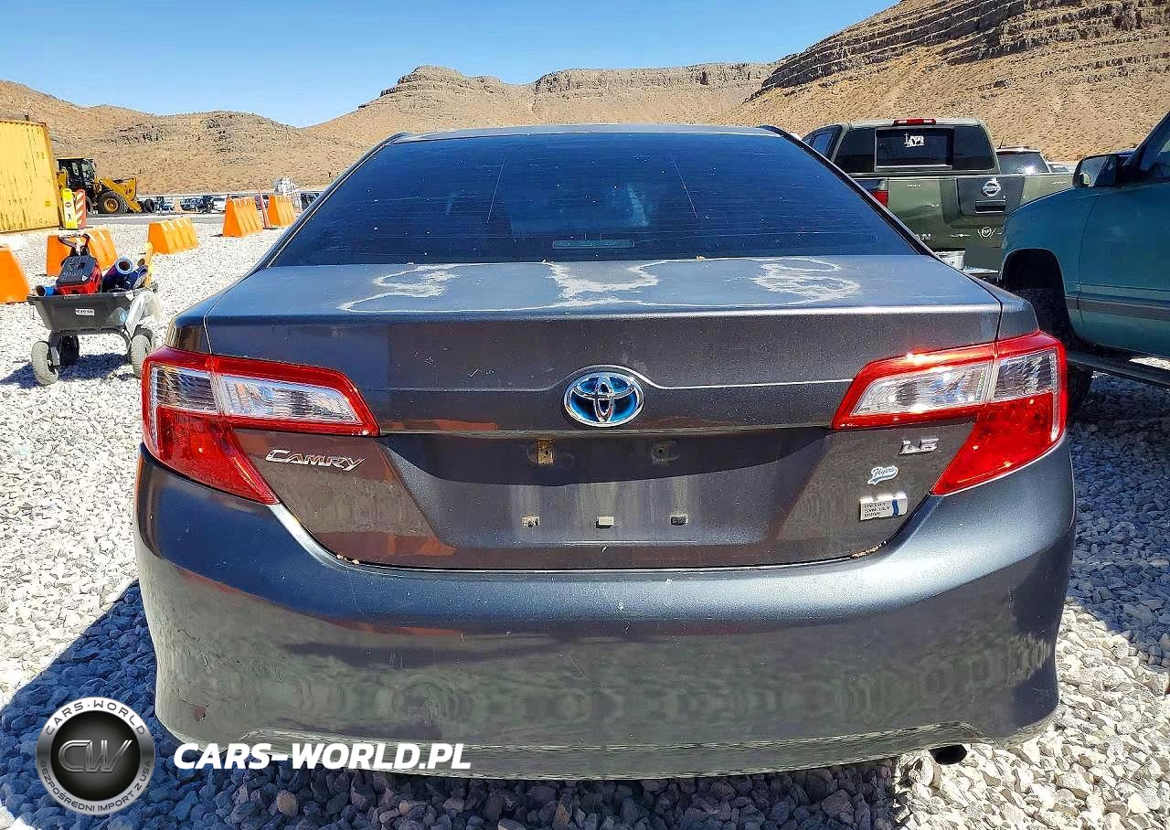 2013 Toyota Camry Hybrid Le VIN:4T1BD1FK8DU084560 - 6