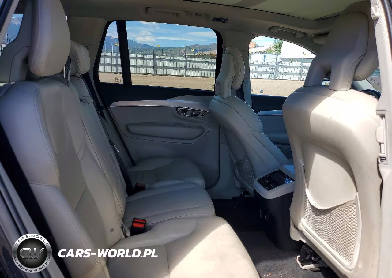 2016 Volvo Xc90 T6 VIN:YV4A22PK2G1069596 - 11