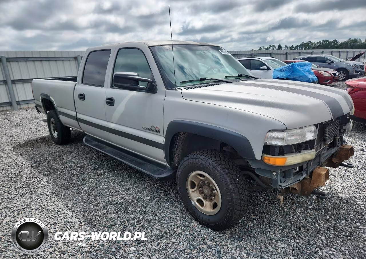 2001 Chevrolet Silverado K2500 Heavy Duty VIN:1GCHK23181F171302 - 4