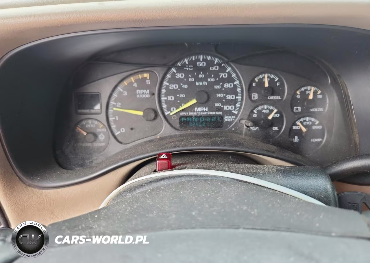 2001 Chevrolet Silverado K2500 Heavy Duty VIN:1GCHK23181F171302 - 9
