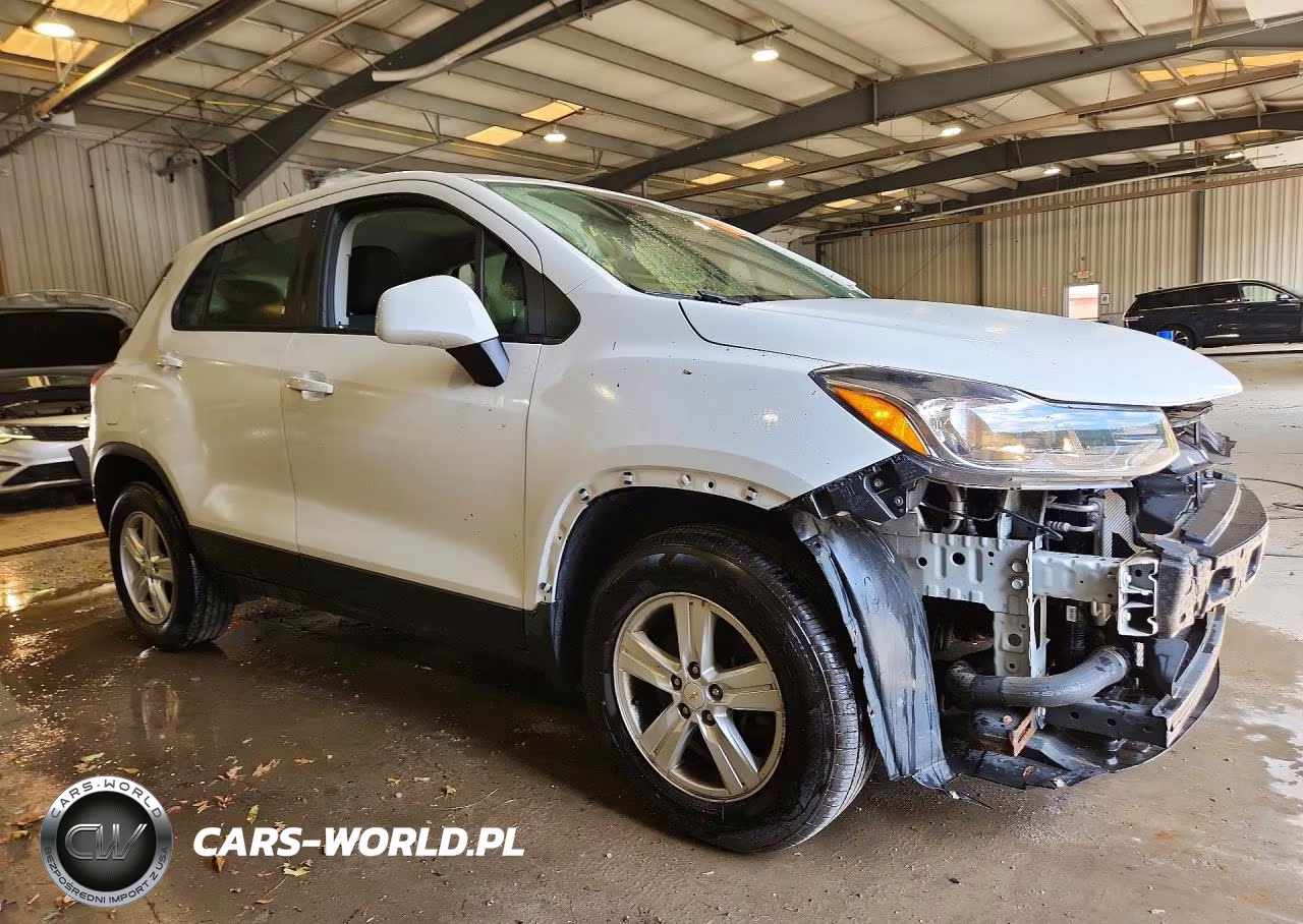 2018 Chevrolet Trax Ls VIN:KL7CJNSB7JB732862 - 4