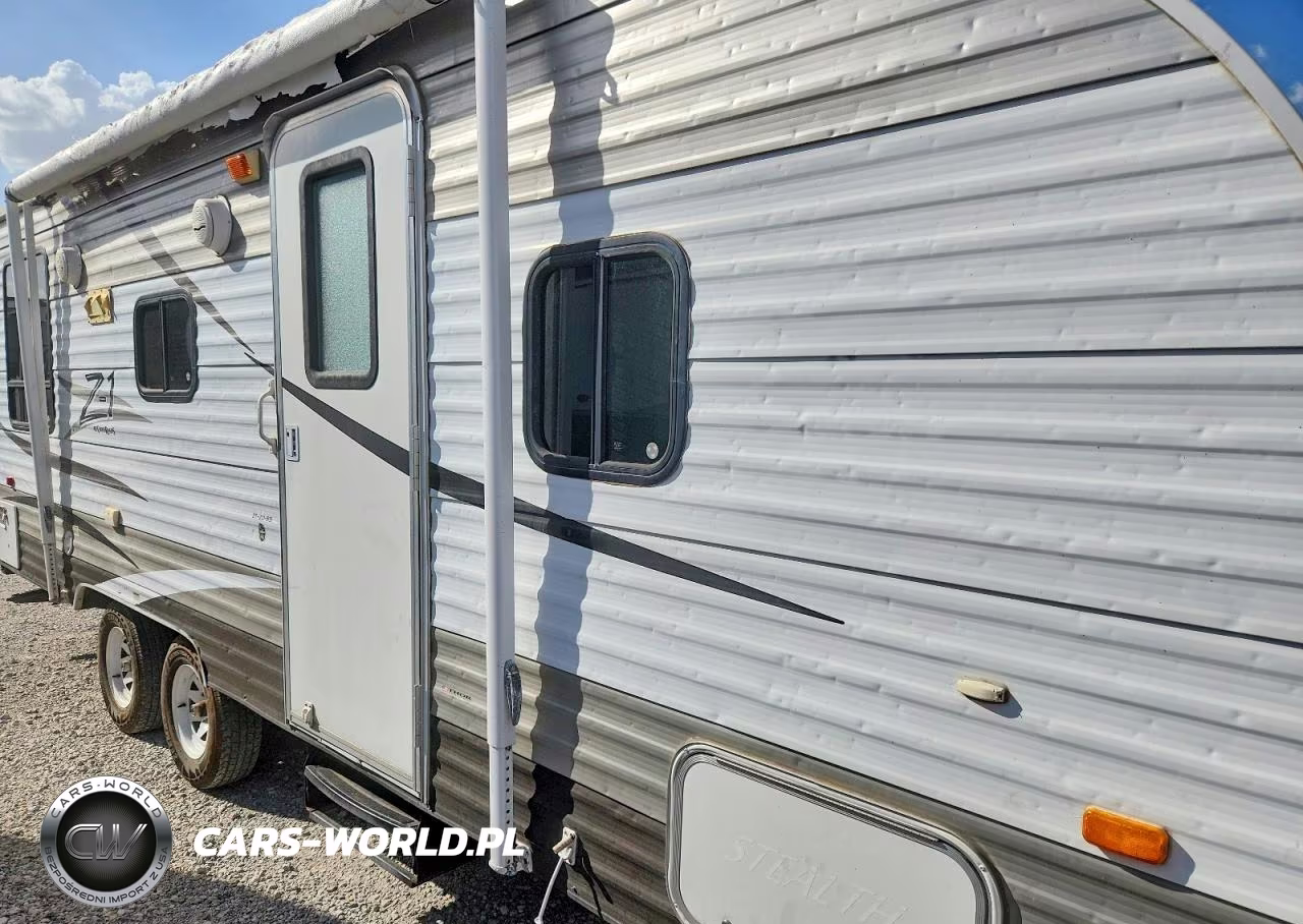 2012 Cross Roads Z-1 Camper VIN:4V0TC212XCA016274 - 9