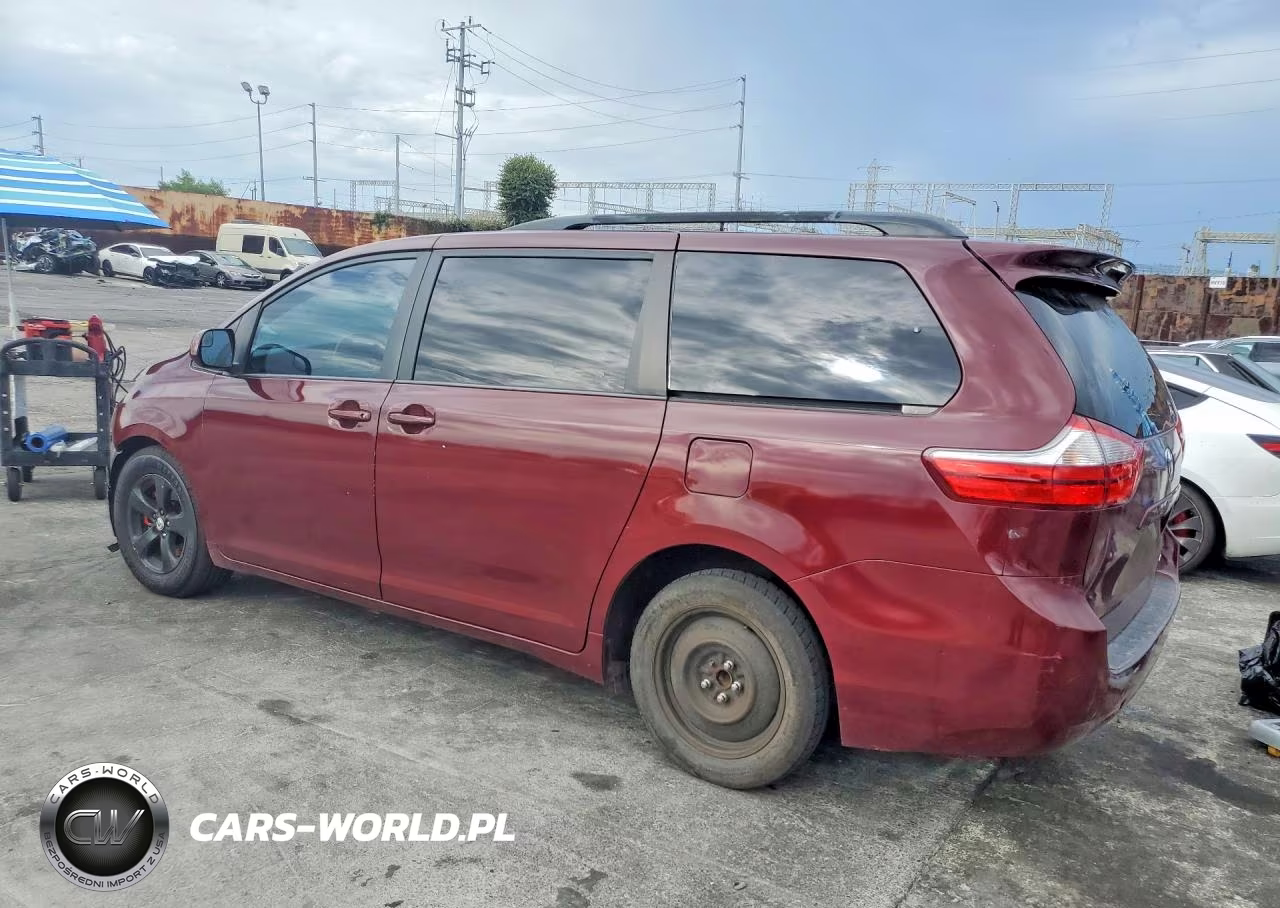 2015 Toyota Sienna Le VIN:5TDKK3DCXFS597334 - 2