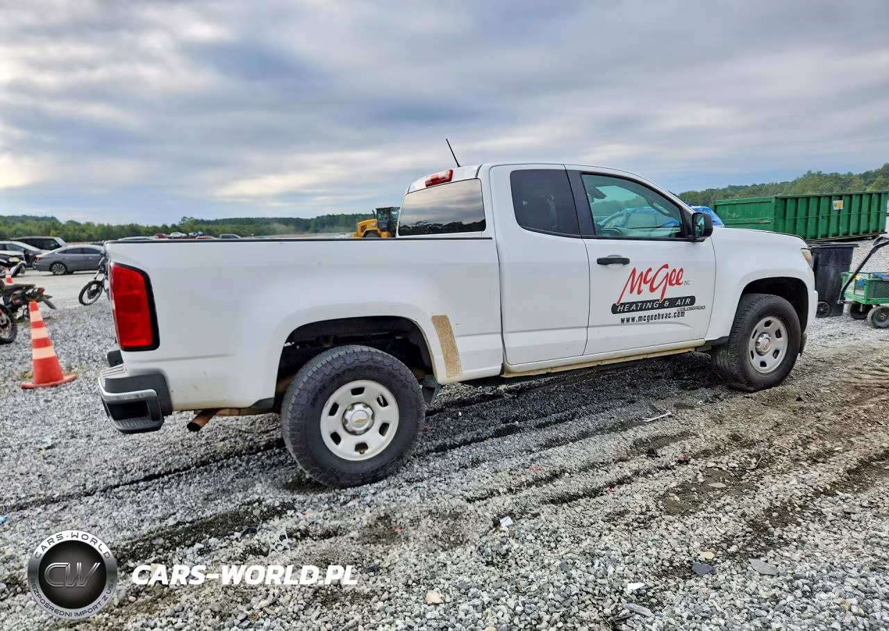 2016 Chevrolet Colorado VIN:1GCHSBEA3G1103993 - 3