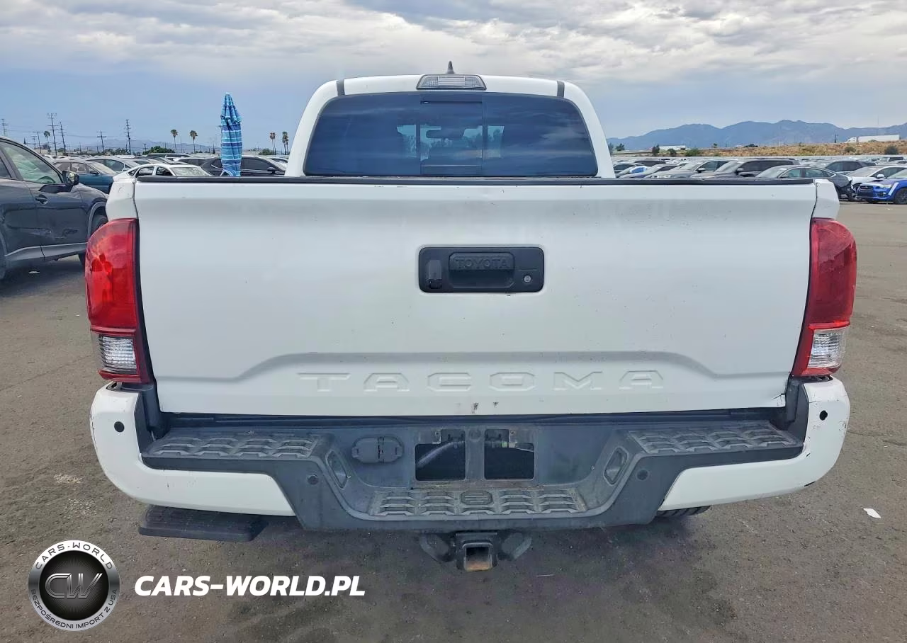 2018 Toyota Tacoma Trd Sport VIN:3TMDZ5BN2JM041869 - 6