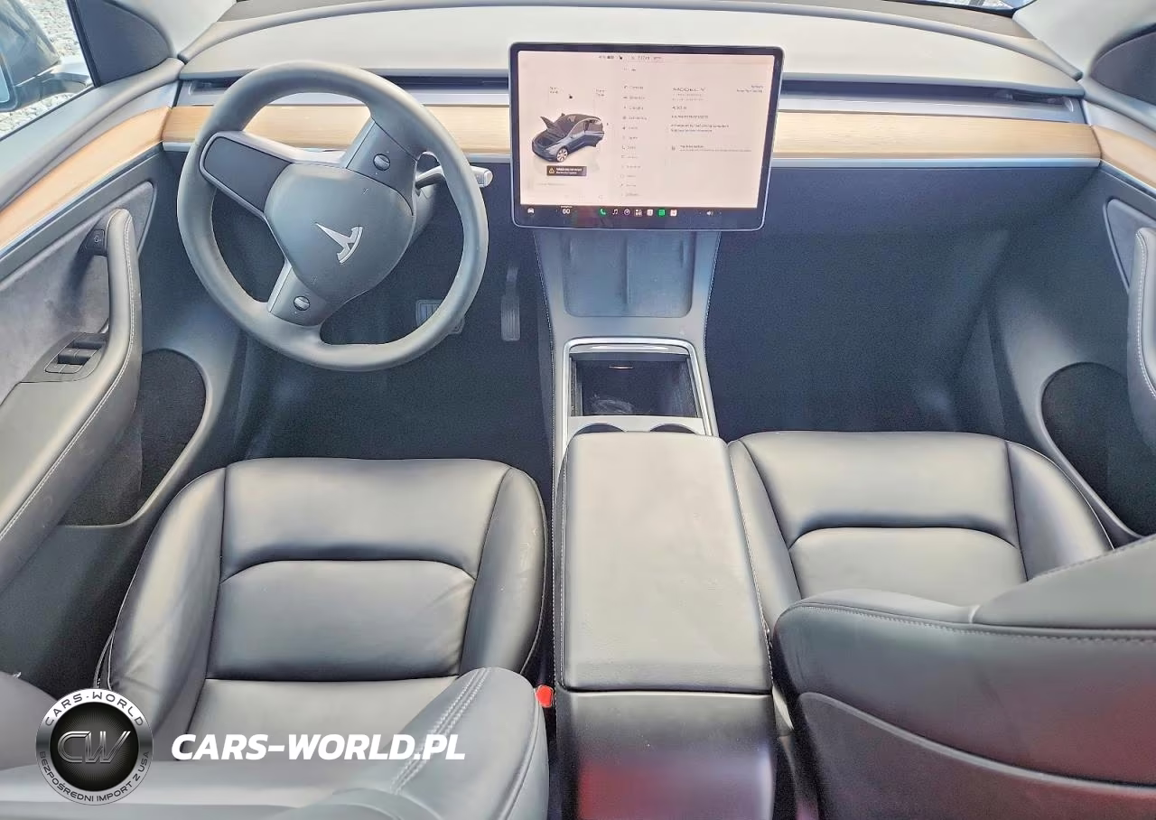 2024 Tesla Model Y VIN:7SAYGDEE4RF032767 - 8