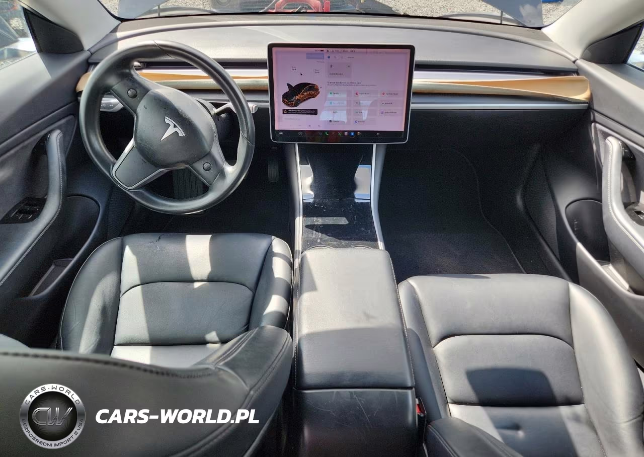2018 Tesla Model 3 VIN:5YJ3E1EB4JF128551 - 8