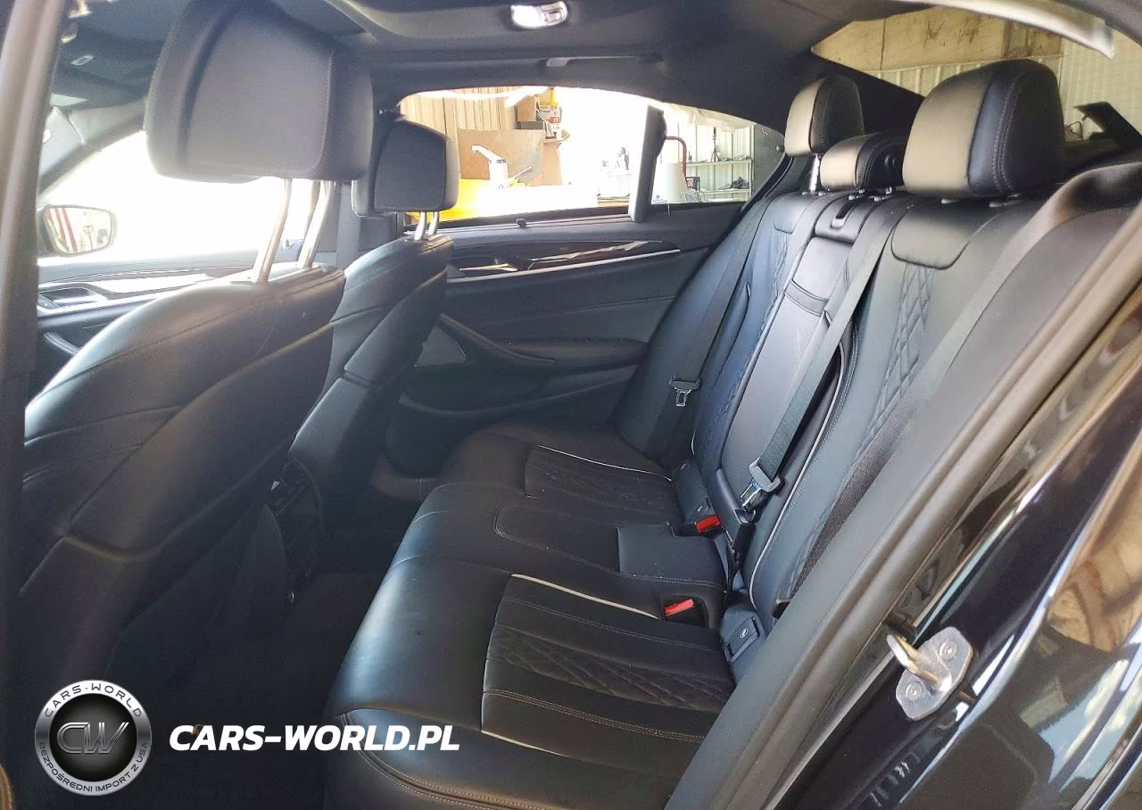 2020 BMW M550Xi VIN:WBAJS7C08LBN96564 - 10