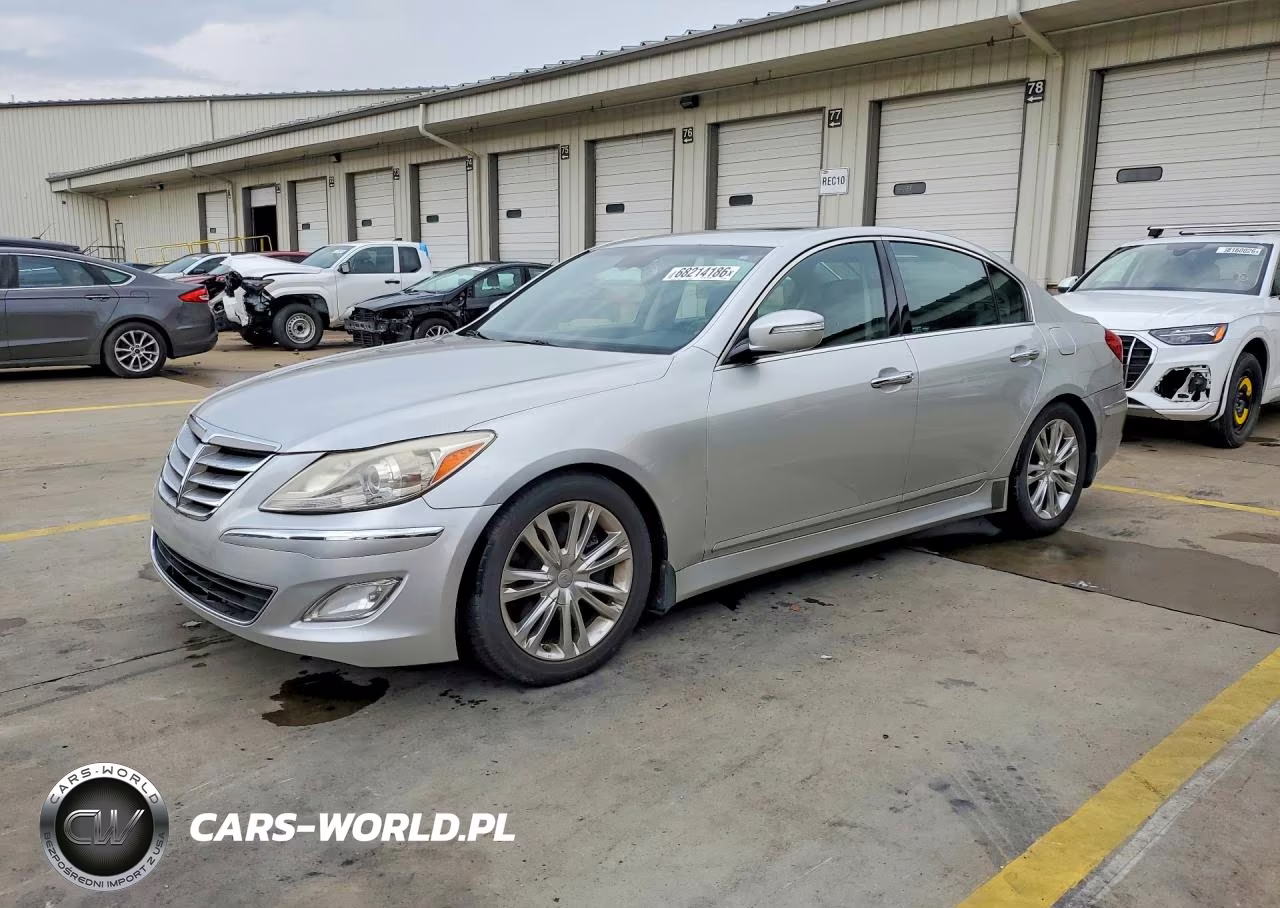 2013 Hyundai Genesis 3.8L VIN:KMHGC4DD7DU221079 - 1