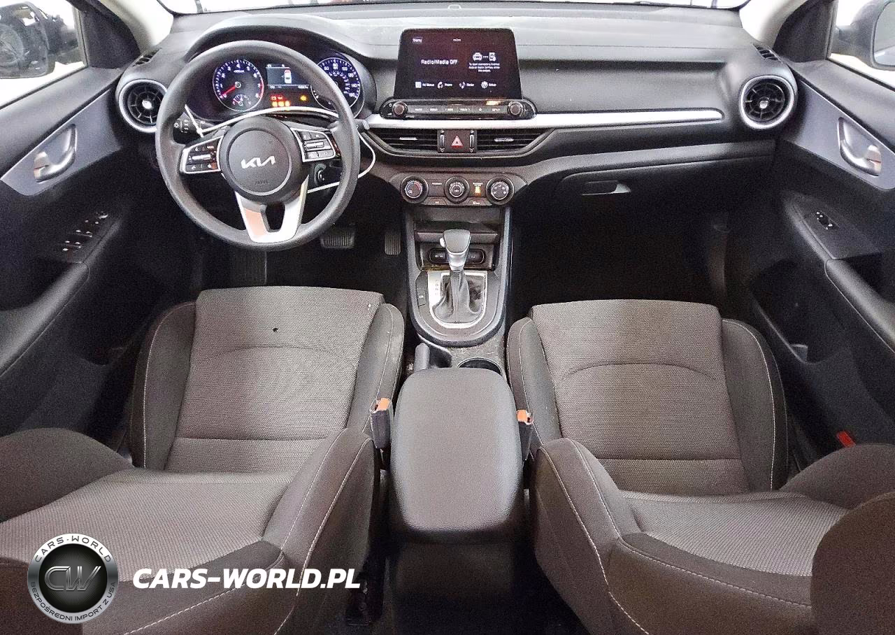 2024 Kia Forte Lx VIN:3KPF24AD6RE816387 - 8