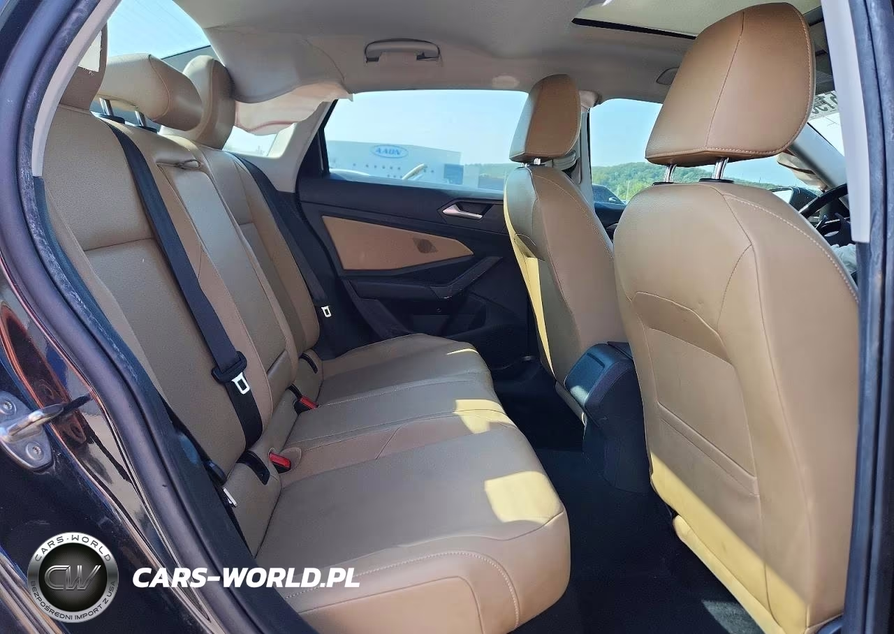 2019 Volkswagen Jetta Sel VIN:3VWE57BU6KM043903 - 10