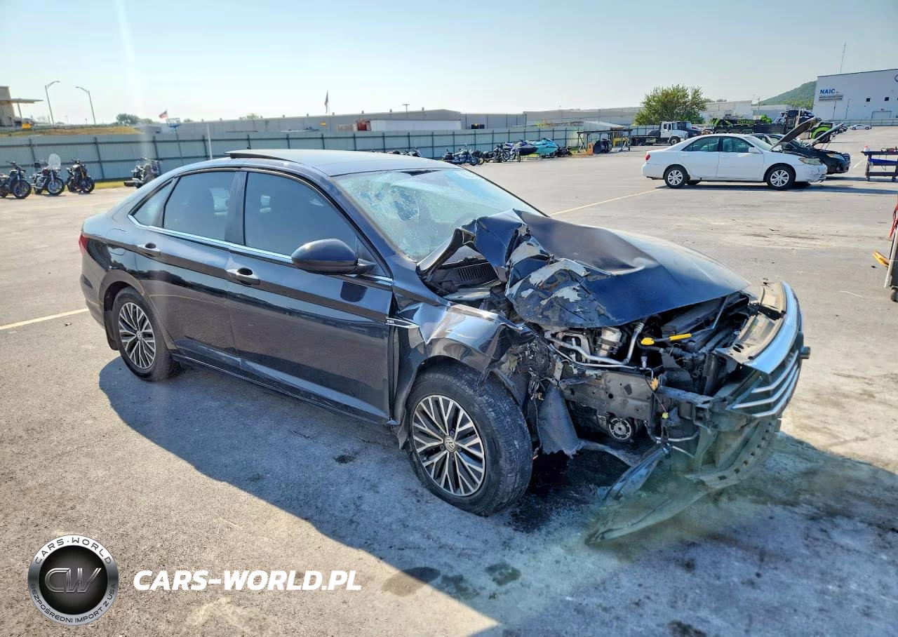 2019 Volkswagen Jetta Sel VIN:3VWE57BU6KM043903 - 4