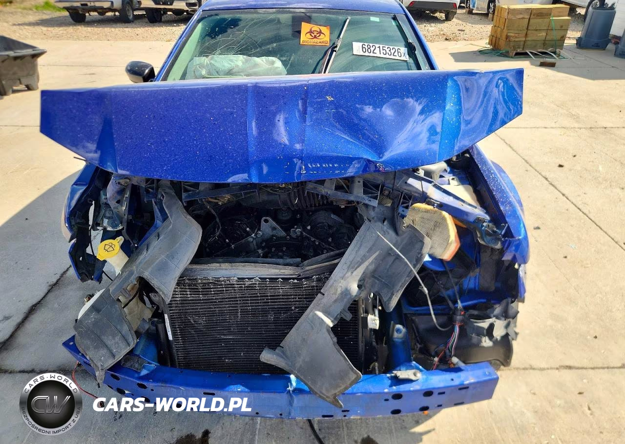 2019 Chrysler 300 Touring VIN:2C3CCAAG9KH581068 - 11