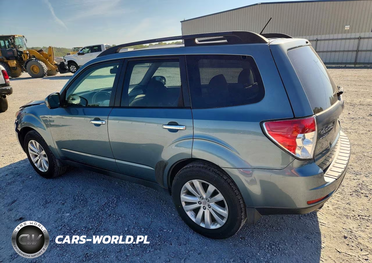 2011 Subaru Forester 2.5X Premium VIN:JF2SHADC7BH770861 - 2