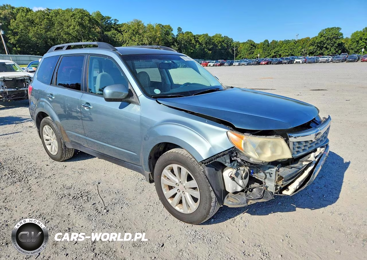 2011 Subaru Forester 2.5X Premium VIN:JF2SHADC7BH770861 - 4