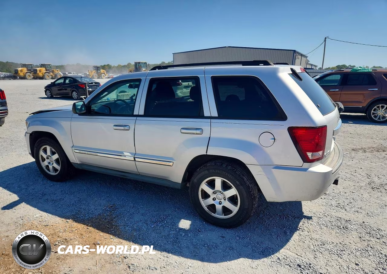 2010 Jeep Grand Cherokee Laredo VIN:1J4PR4GK5AC110670 - 2