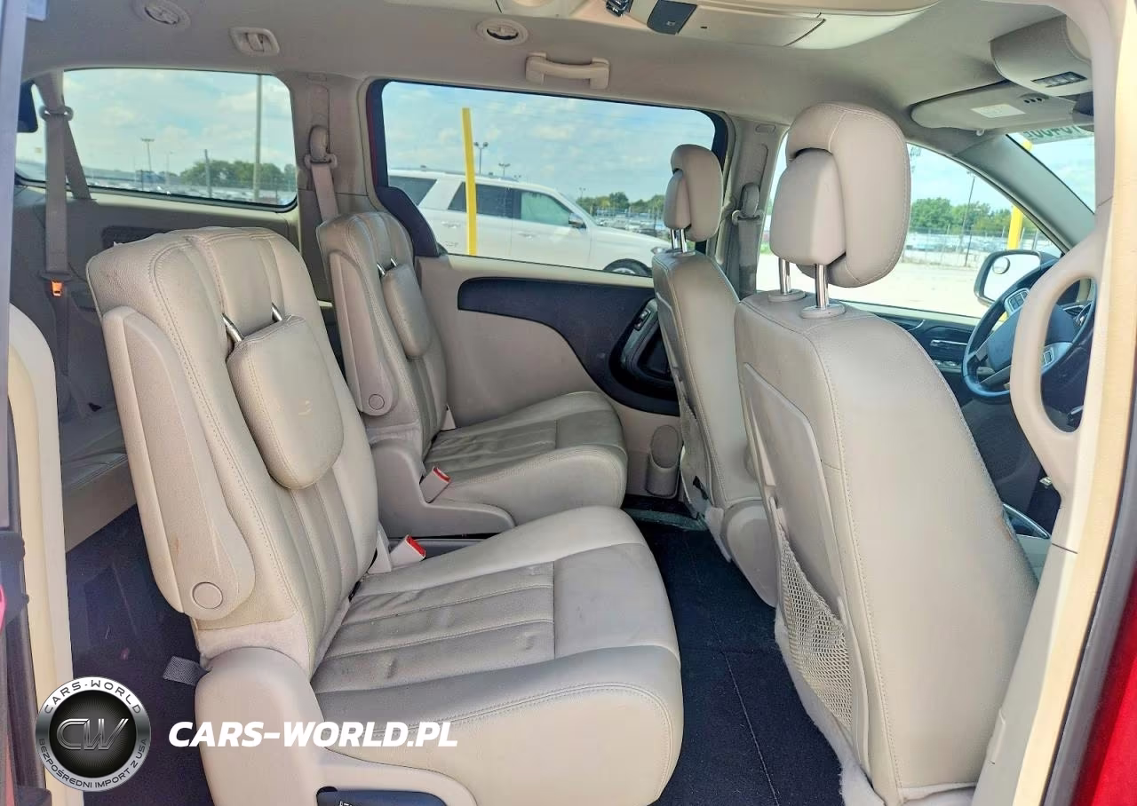2012 Chrysler Town & Country Touring VIN:2C4RC1BG9CR197758 - 11