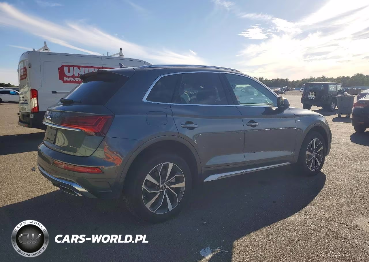 2024 Audi Q5 Premium Plus 45 VIN:WA1EAAFY8R2050792 - 3