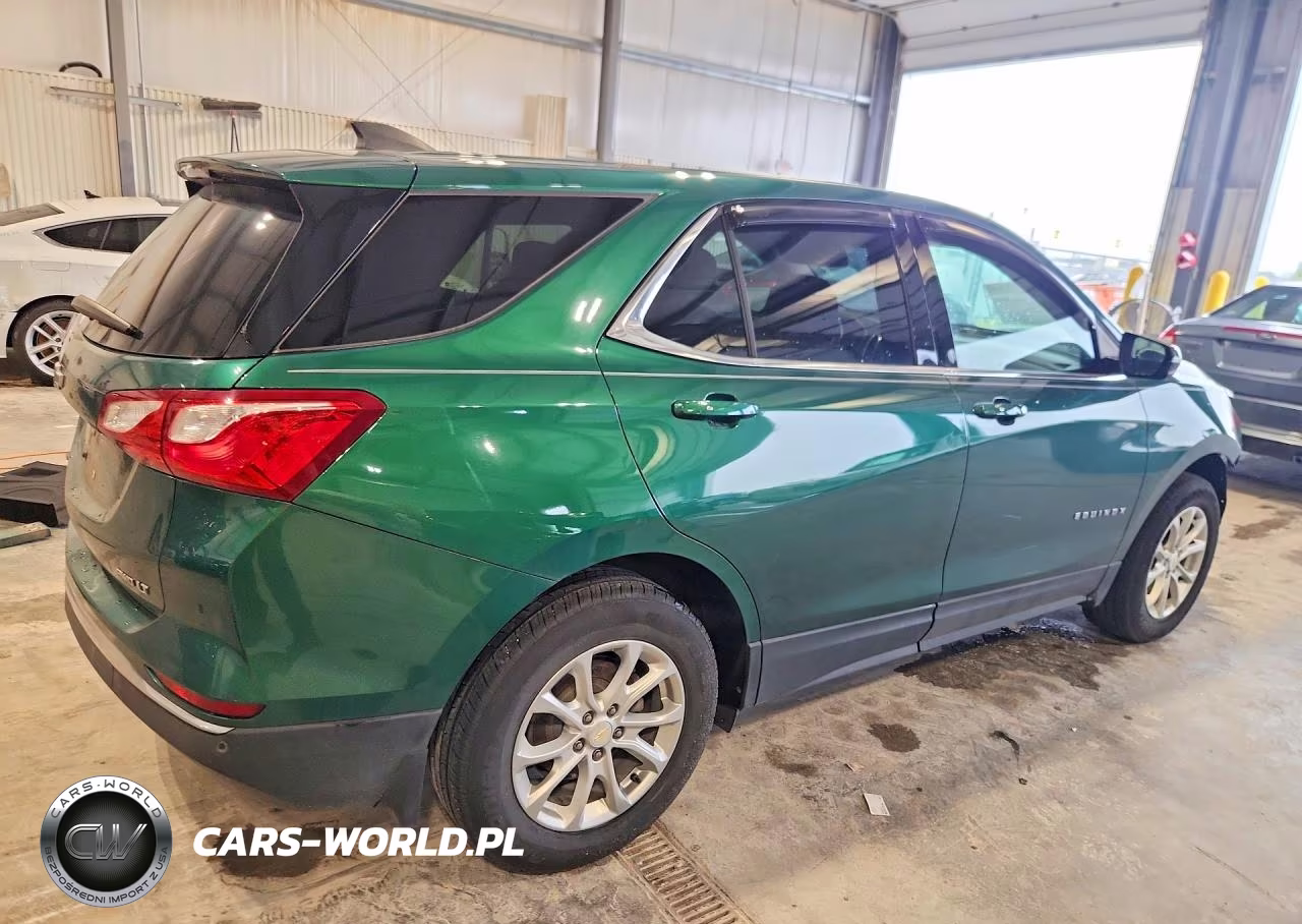 2019 Chevrolet Equinox Lt VIN:2GNAXUEV0K6177015 - 3