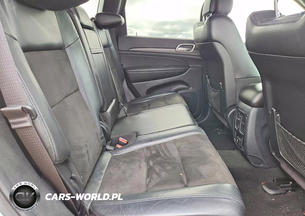 2020 Jeep Grand Cherokee Laredo VIN:1C4RJFAG8LC318003 - 10