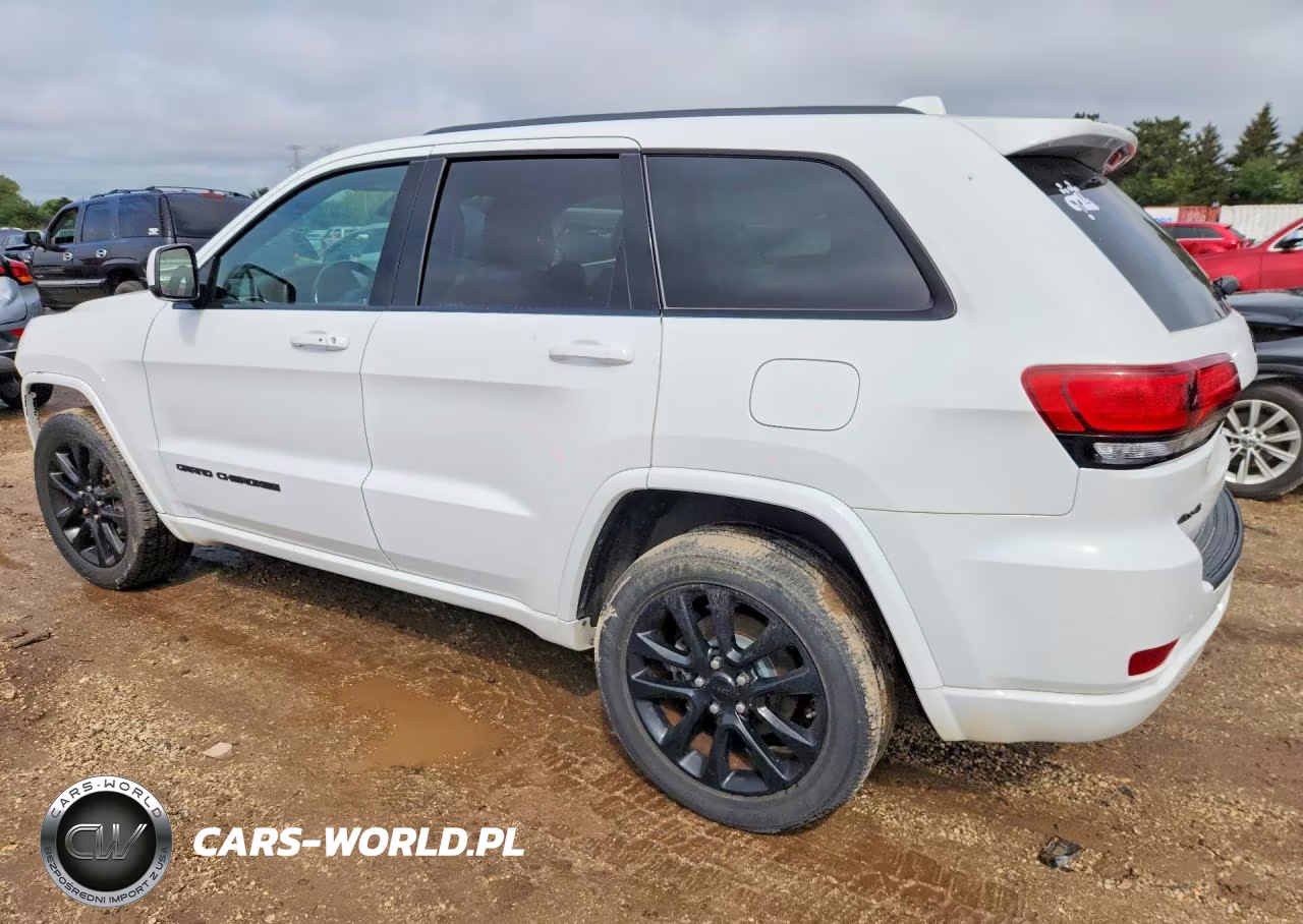 2020 Jeep Grand Cherokee Laredo VIN:1C4RJFAG8LC318003 - 2