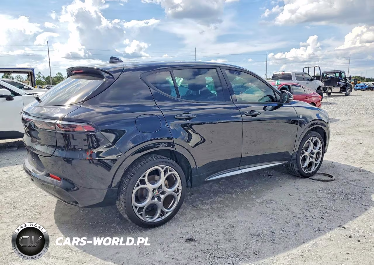 2024 Alfa Romeo Tonale Ti VIN:ZASPATCW7R3048480 - 3