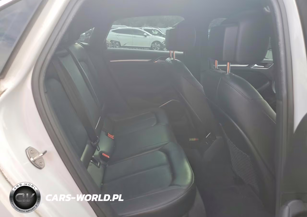 2019 Audi A3 Premium Plus VIN:WAUJEGFF0KA076483 - 10